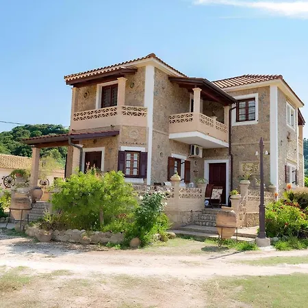 Sunshine Holiday home